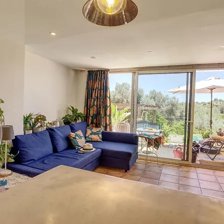 House In Quiet Location Διαμέρισμα Boliqueime