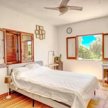 Apartment House In Quiet Location *